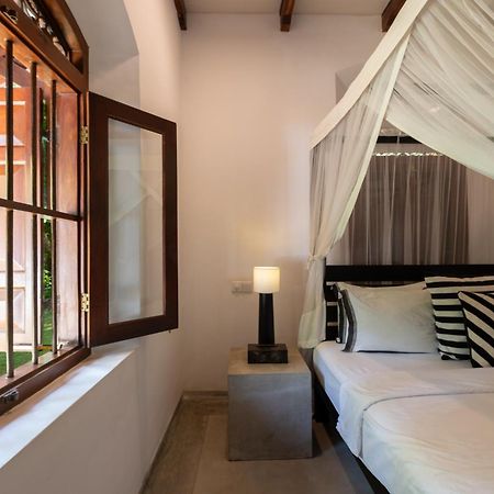 Mo River House Luxury Villa Hikkaduwa Exterior foto
